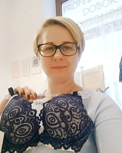 AGK-Style Brafitting Agnieszka Koszuta